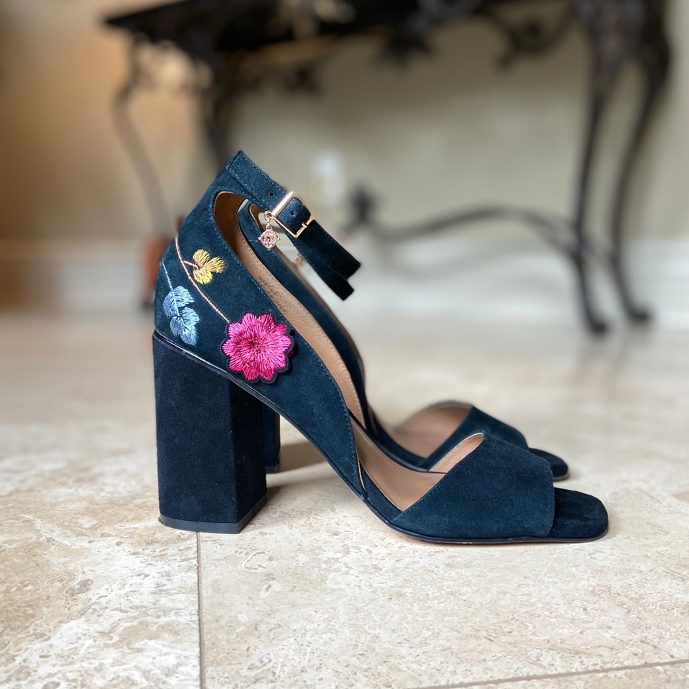 NANNETTE by Nannette Lepore Heels